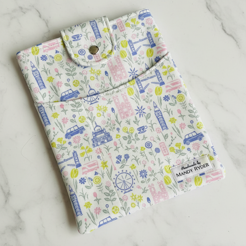 Book Sleeve - London Print